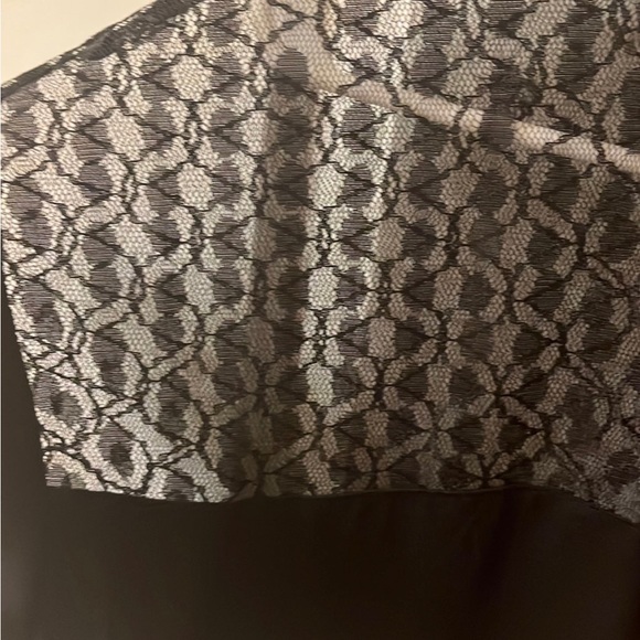 SHEIN - black short dress with mesh sleeves and collarbone - Picture 3 of 4